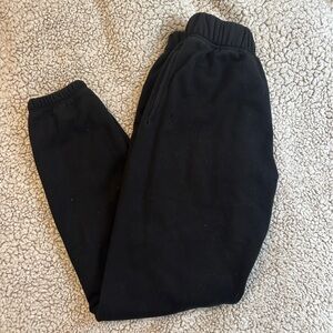 SOLD - Kamo Fitness CozyTec Joggers Women’s Medium | Black Fleece Sweatpants
